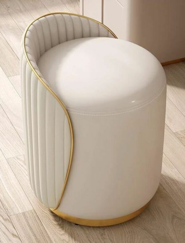 Velora Ottoman