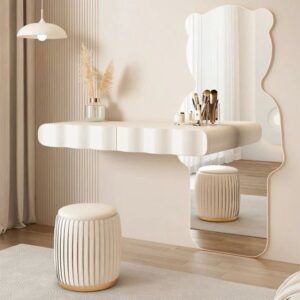 Teddy Dressing Table